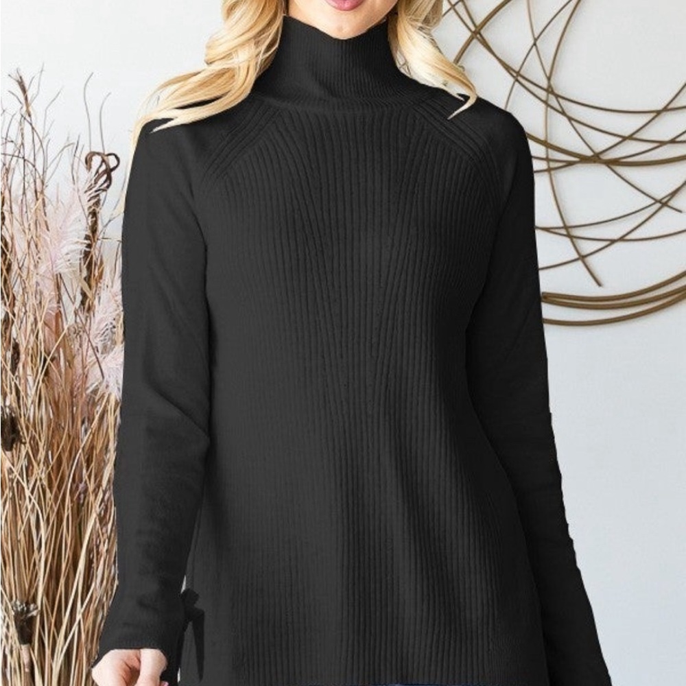 2 colors! NWT Black and Cream M/L mock turtleneck sweater